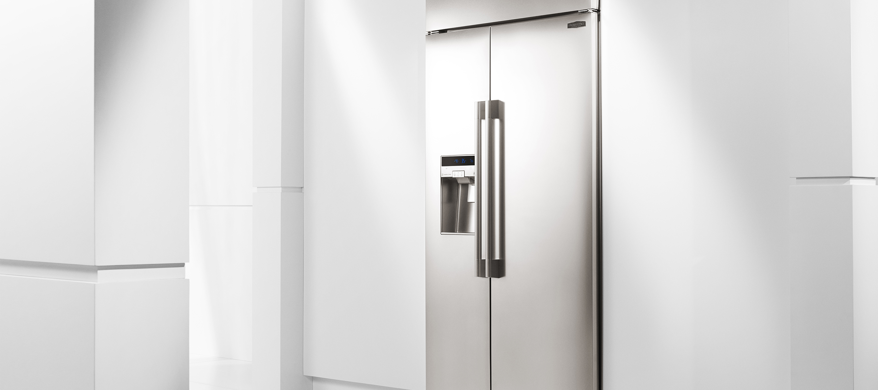 42" Builtin SidebySide Refrigerator Signature Kitchen Suite